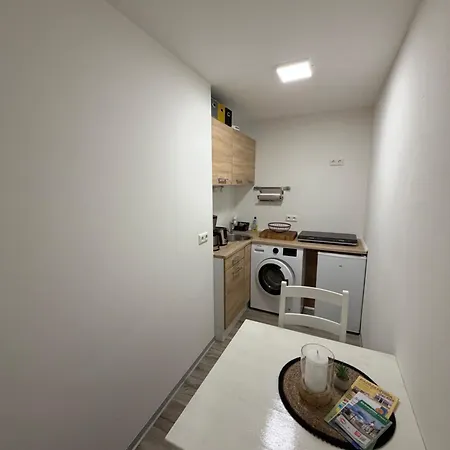 Auf Bauernhof Mit Seperatem Eingang Und Outdoorsaunanutzung Appartement Schmölln
